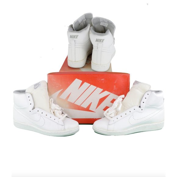 NOS Vintage 80s Nike 1985 Racquette S High Perforated Leather High Top Shoes
